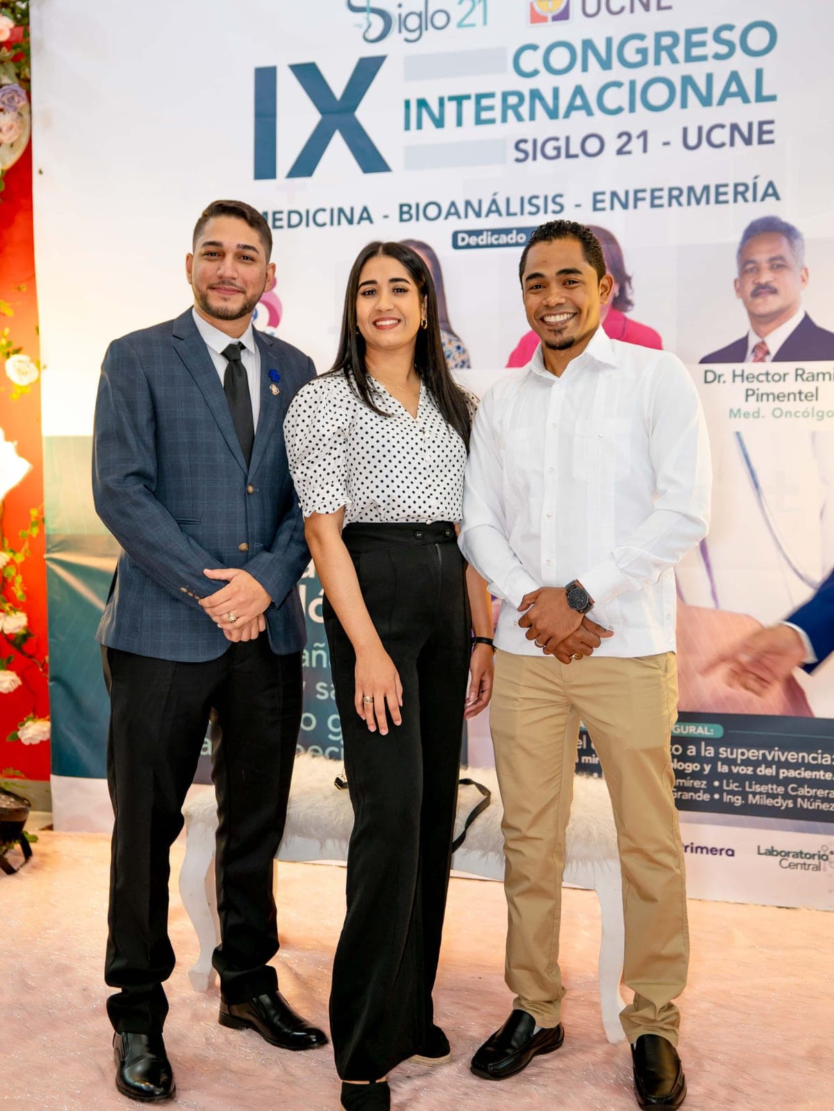 Foto 8 de IX Congreso Internacional Siglo 21–UCNE: acompañar, cuidar y sanar al paciente oncológico