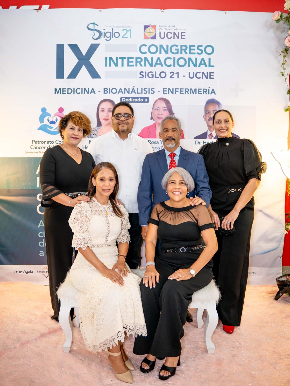 Foto 12 de IX Congreso Internacional Siglo 21–UCNE: acompañar, cuidar y sanar al paciente oncológico