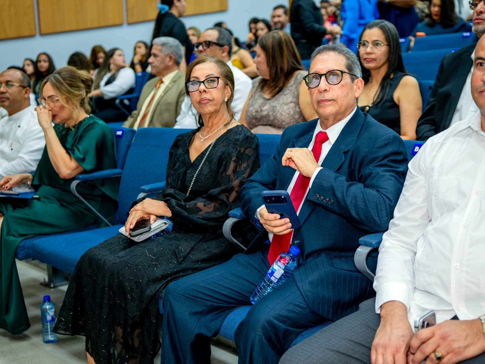 Foto 25 de IX Congreso Internacional Siglo 21–UCNE: acompañar, cuidar y sanar al paciente oncológico