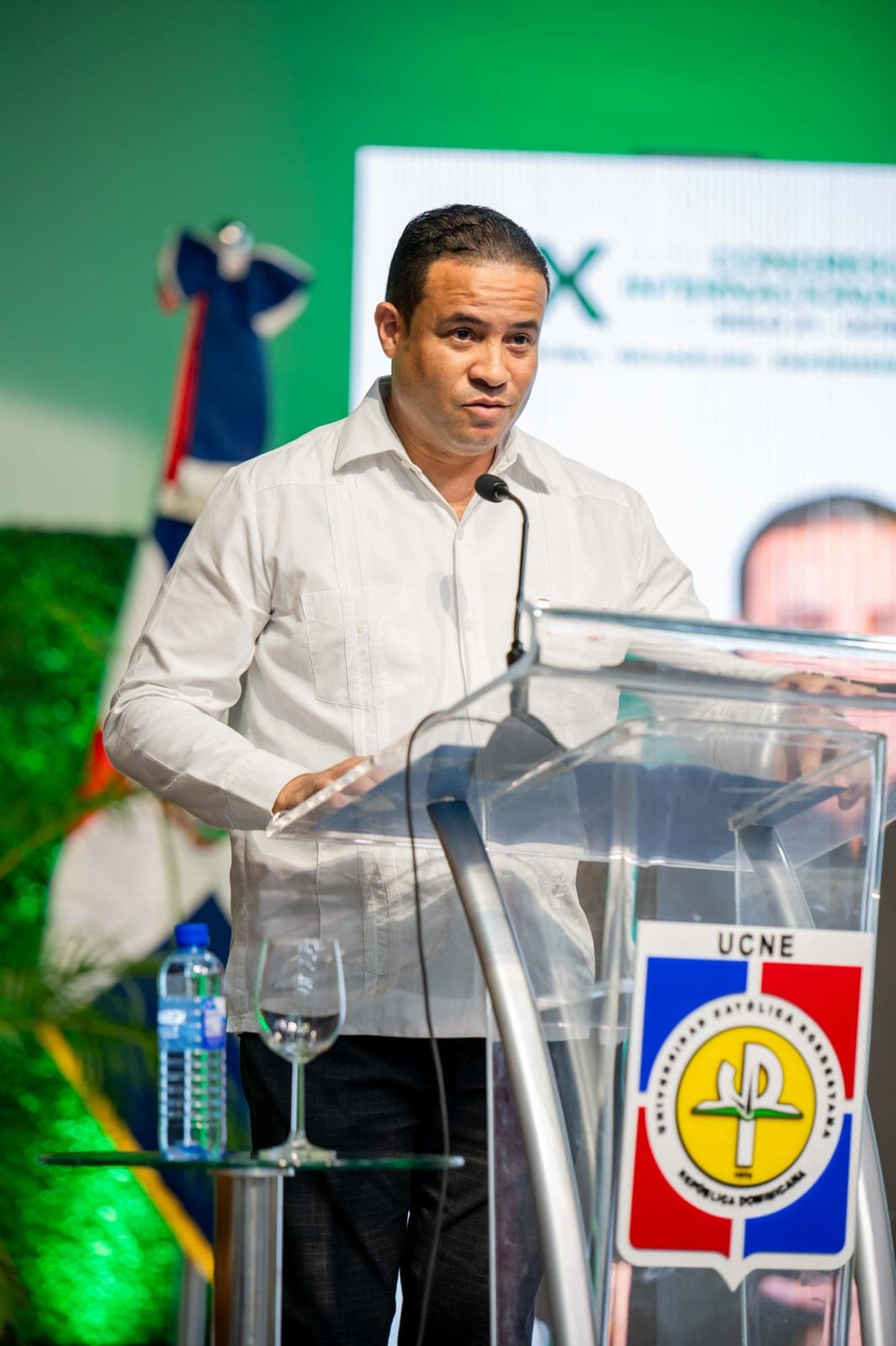 Foto 44 de IX Congreso Internacional Siglo 21–UCNE: acompañar, cuidar y sanar al paciente oncológico