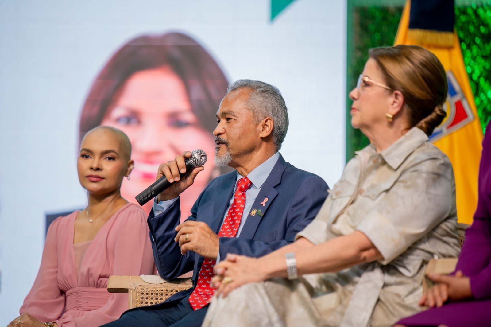 Foto 72 de IX Congreso Internacional Siglo 21–UCNE: acompañar, cuidar y sanar al paciente oncológico