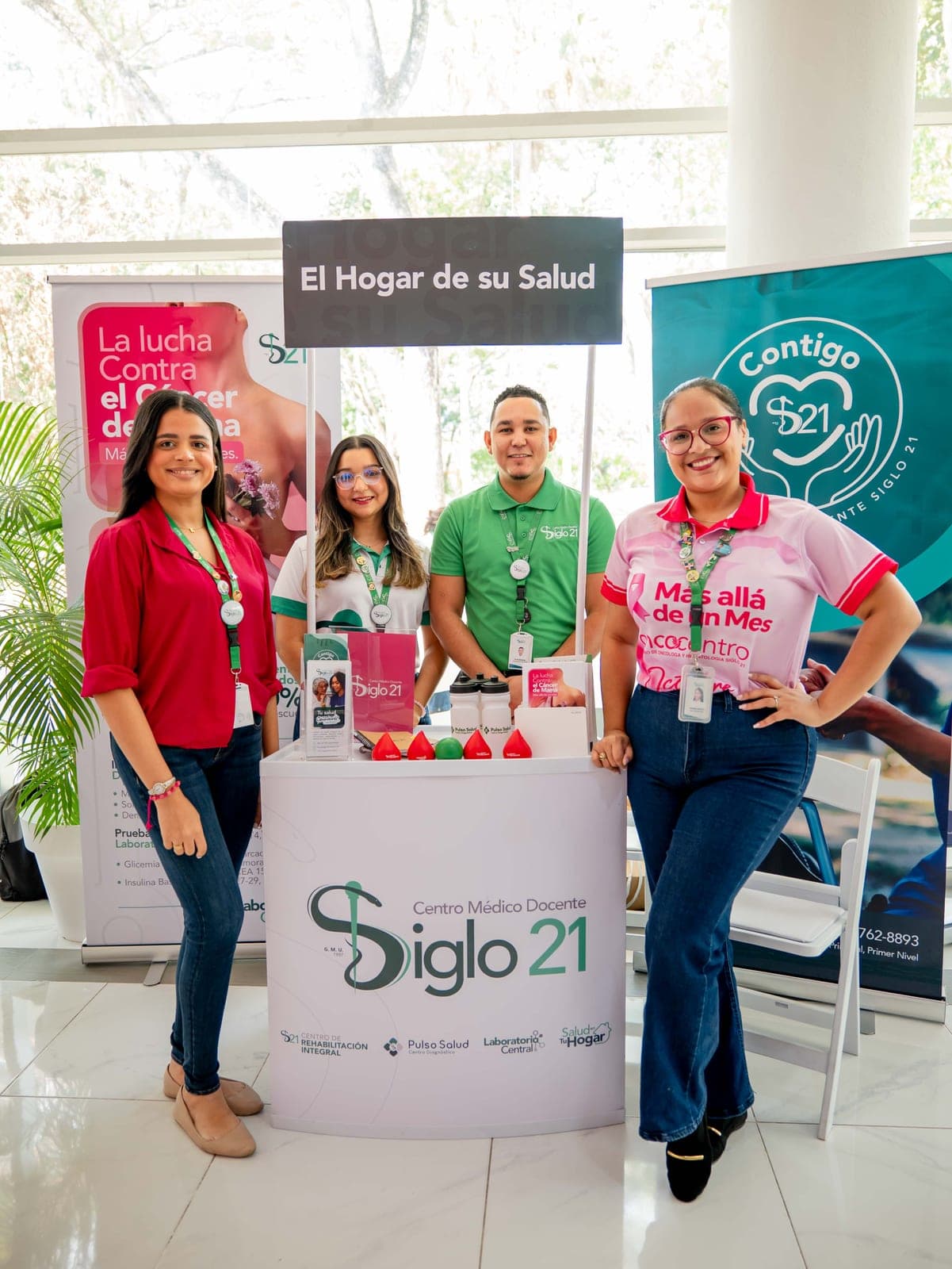 Foto 105 de IX Congreso Internacional Siglo 21–UCNE: acompañar, cuidar y sanar al paciente oncológico