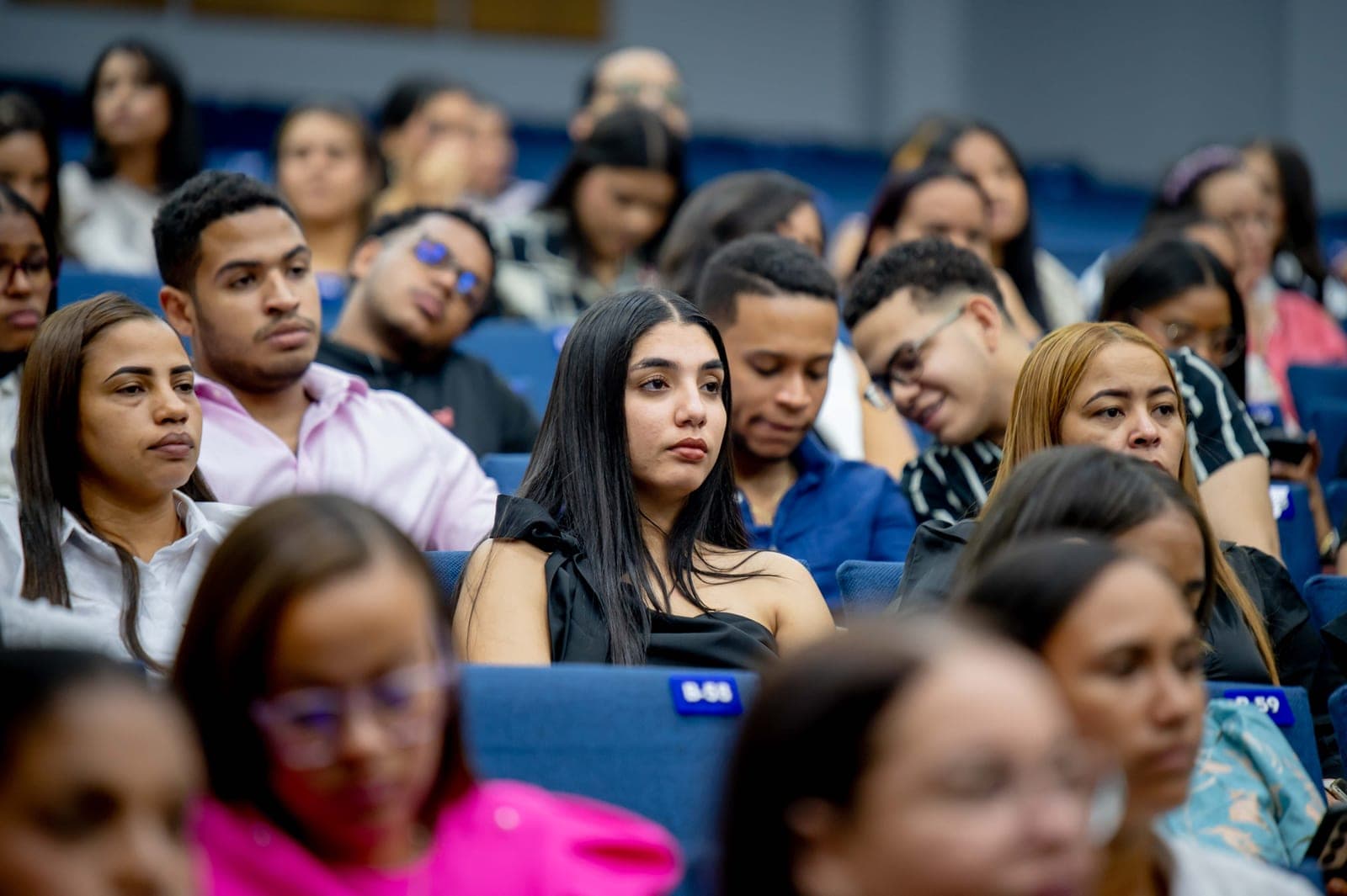 Foto 155 de IX Congreso Internacional Siglo 21–UCNE: acompañar, cuidar y sanar al paciente oncológico